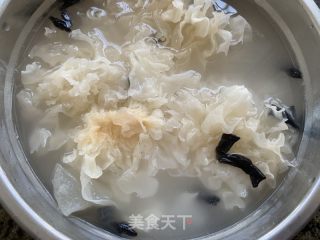 凉拌银耳的做法步调：4