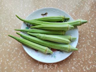 浇汁春葵的做法步调：1