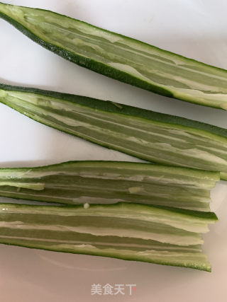 喷鼻煎蝦滑釀春葵的做法步调：3