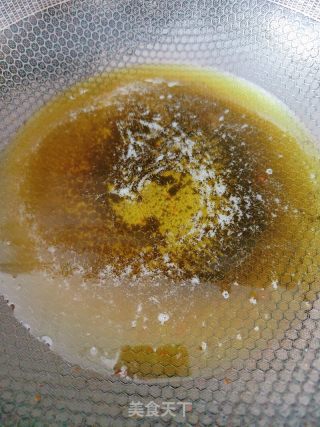 梅菜扣肉的做法步调：7