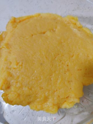 奶黄馅流心月饼的做法步调：23
