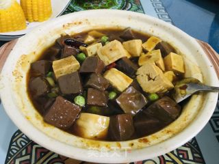 沙锅鸭血豆腐煲的做法步调：13