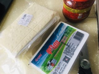 沙锅鸭血豆腐煲的做法步调：1