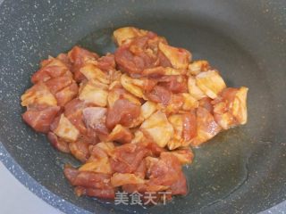 孜然味炒肉的做法步调：6