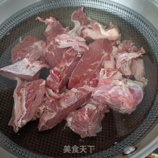 本味牛肋条的做法步调：3
