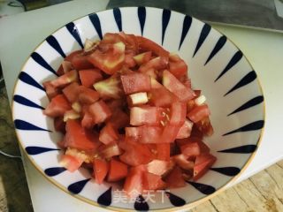 西白柿鸡蛋汤里的做法步调：3