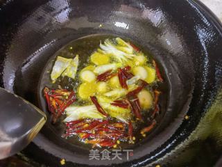 黄焖鸡的做法步调：5