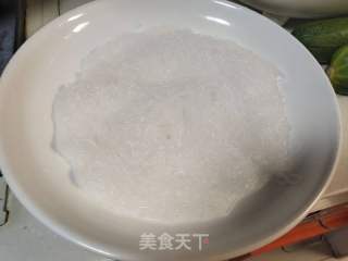 蒜喷鼻粉丝蒸虾仁的做法步调：3