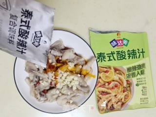 泰式酸辣鸡爪的做法步调：5
