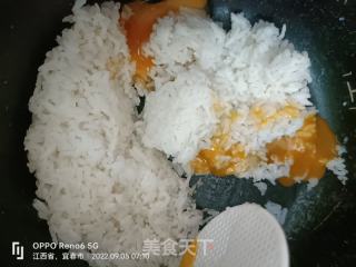 炒饭的做法步调：4