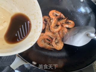 舌尖上的烤虾的做法步调：19