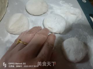 包菜鸡蛋粉丝包的做法步调：8