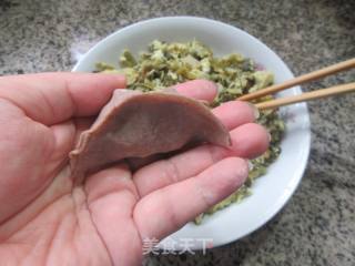 咸菜鸡蛋馅荞麦蒸饺的做法步调：6