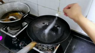 鲤鱼豆腐汤的做法步调：1
