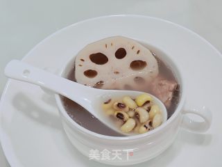 莲藕排骨汤的做法步调：7