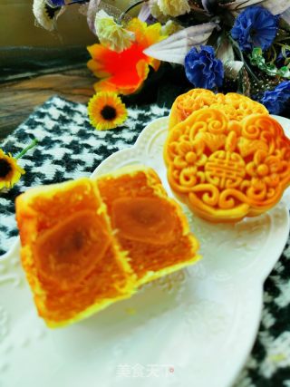 广式凤梨蛋黄月饼的做法步调：20