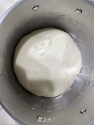 云朵肉紧里包的做法步调：6