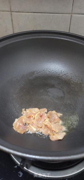 豆角焖里的做法步调：2