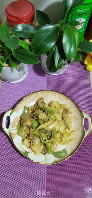 豆角焖里的做法步调：10