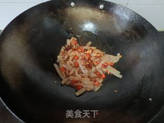 麻辣魔芋的做法步调：6