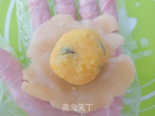 奶黄馅月饼的做法步调：12