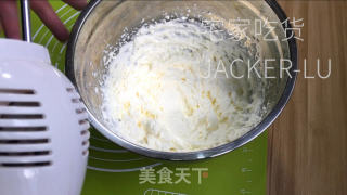 浮云瑞士卷，甘美奶油，坚实蛋糕，一心满意。的做法步调：21