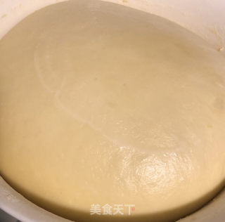 葱花饼的做法步调：2