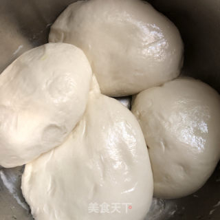 葱花饼的做法步调：4