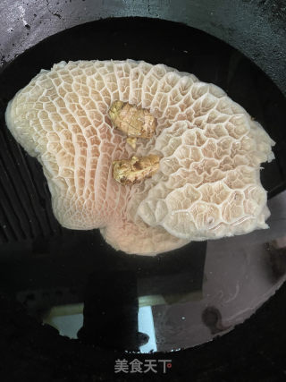 卤火款项肚的做法步调：4