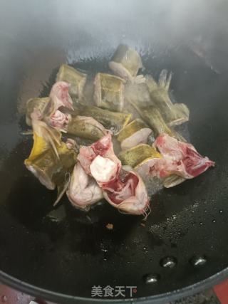 黄丫头烧豆腐的做法步调：3