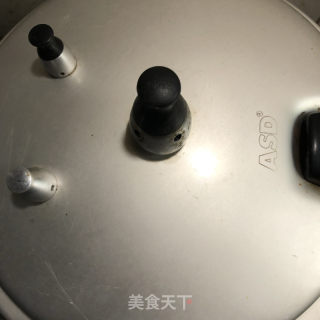 炖梅花肉（一肉三吃）的做法步调：7