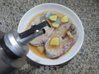 浑蒸鳕鱼的做法步调：3