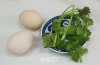 酸汤钱袋蛋的做法步调：1