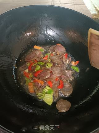 荷兰豆炒香肠的做法步调：5