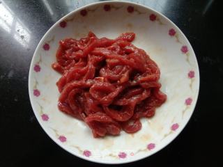 芹菜炒牛肉的做法步调：5
