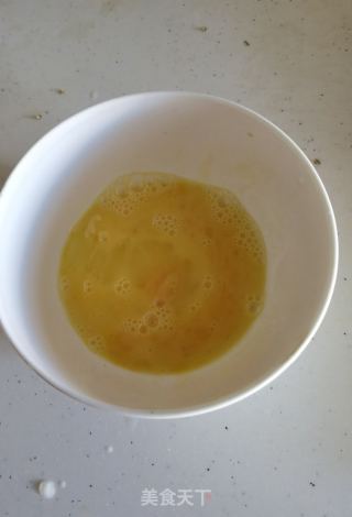 孩子喜好的早饭-茅厕小人吐司片的做法步调：3