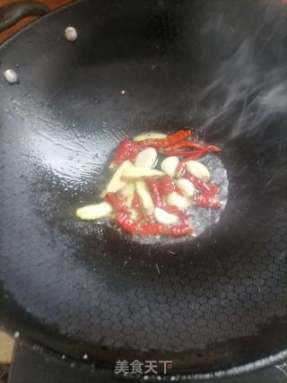 白烧鸡块的做法步调：6