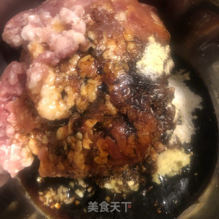 鲅鱼煎饺的做法步调：1