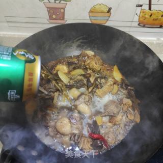 鹿茸菇焖鸭的做法步调：11