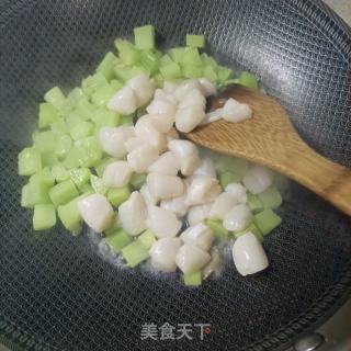 莴笋陈贝炒冰淇淋萝卜的做法步调：9