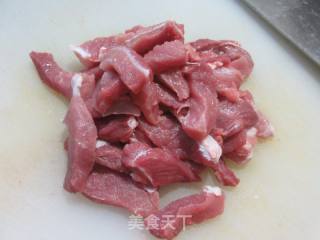 炸猪肉条的做法步调：2
