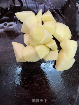 番茄土豆牛排骨的做法步调：7