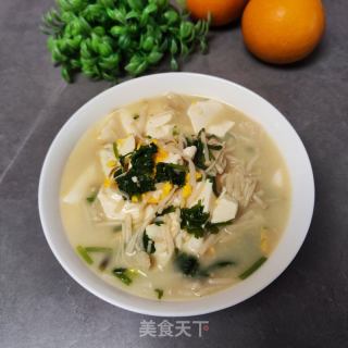 菌菇豆腐汤的做法步调：9