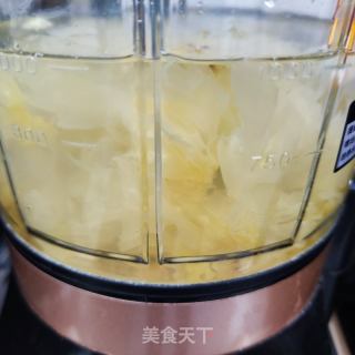 银耳五利剑羹的做法步调：3