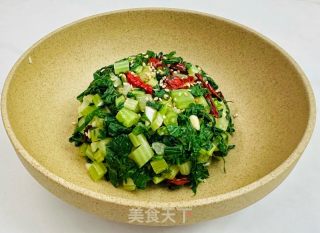 炝拌萝卜缨的做法步调：11