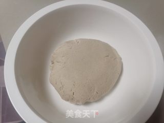 莜里栲栳栳的做法步调：1