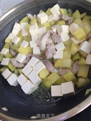 土豆烧豆腐的做法步调：15