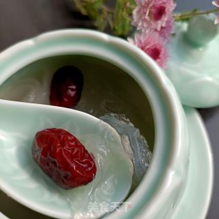 彩虹梨炖燕窝的做法步调：11