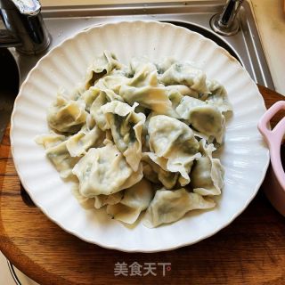 茴喷鼻鸡蛋火饺的做法步调：10