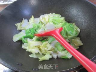 萝卜炒包心菜的做法步调：6